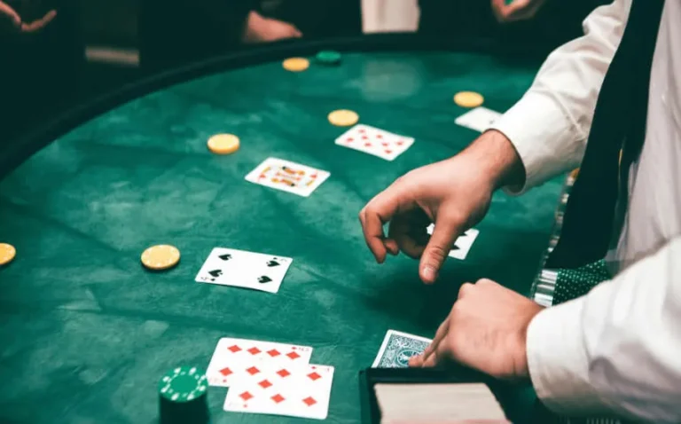 Slot